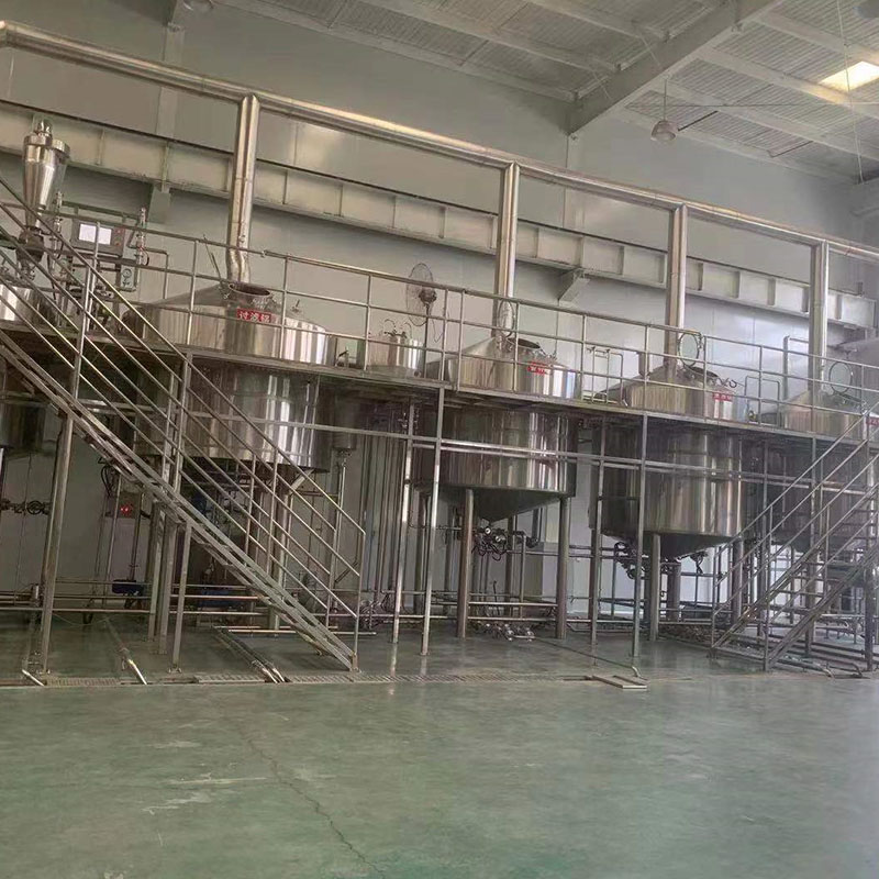 鹿泉精酿啤酒设备厂—平面布置、设备设计、制造、调试、培训等一条龙服务_COPY